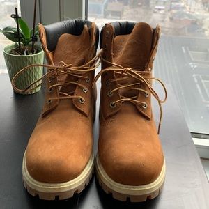 Timberland Tree Vault Waterproof Boots Mens -Man’s Size 8.5